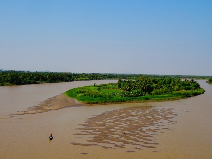 Myanmar : TRaversee de fleuve