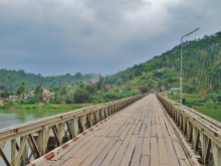 Myanmar - Un pont de bois
